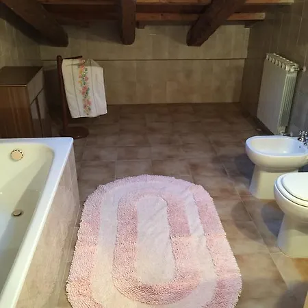 Casa Rasetta Сasa de vacaciones Nocciano
